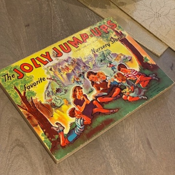 1942 The Jolly Jump - Ups - Picture 1 of 6